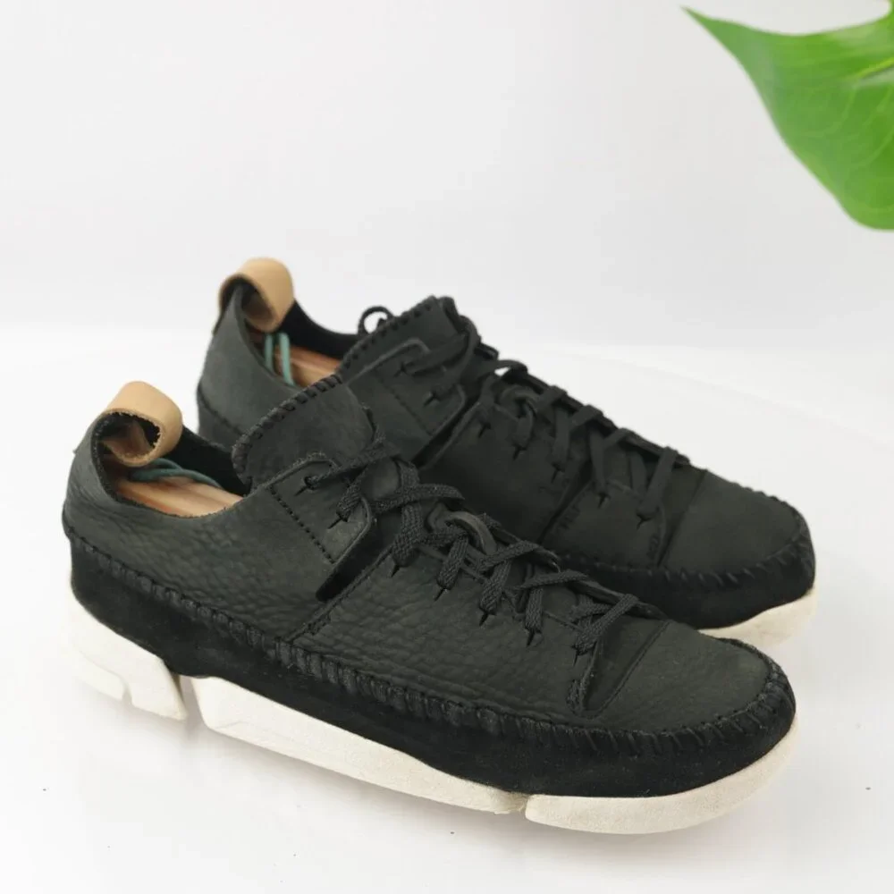 Clarks Originals Womens Trigenix Flex Sneaker Size 7.5 Black Nubuck Lace Up Shoe
